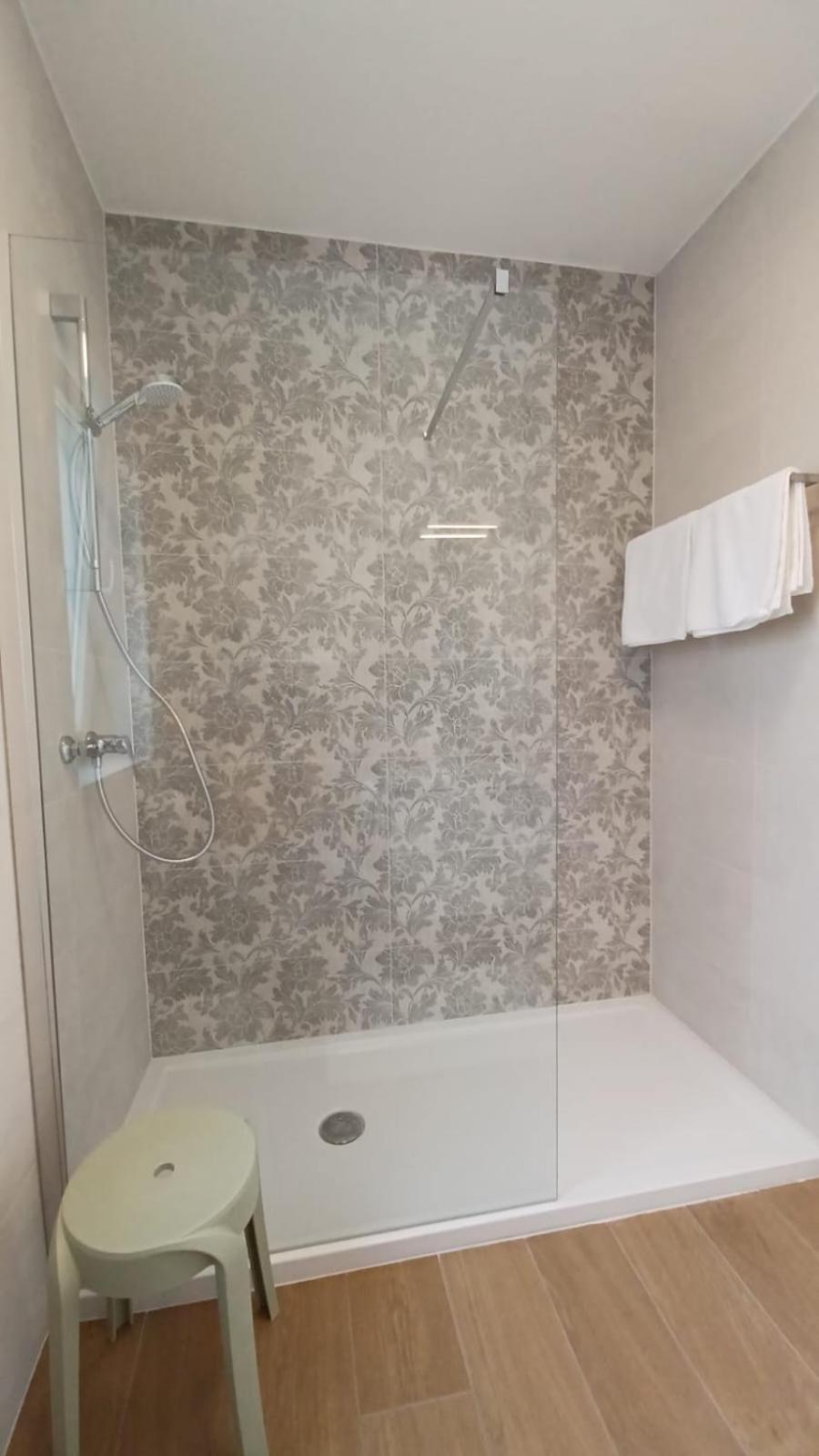 Apartments Daria คิร์ก ภายนอก รูปภาพ